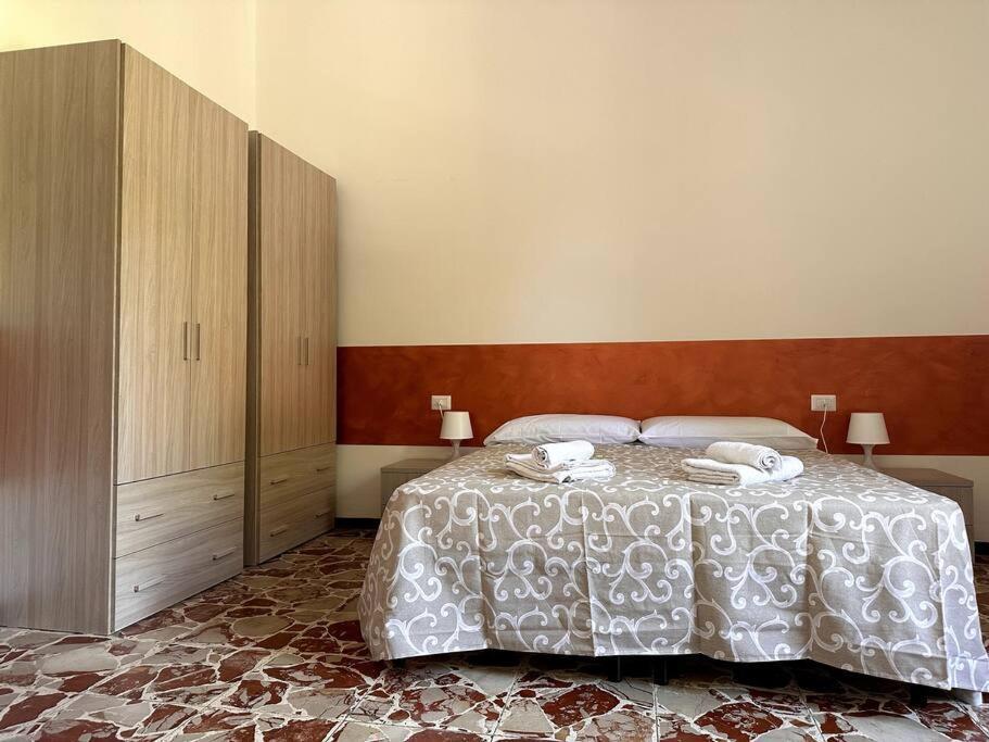 • Centro Sicilian Paradise Apartment *